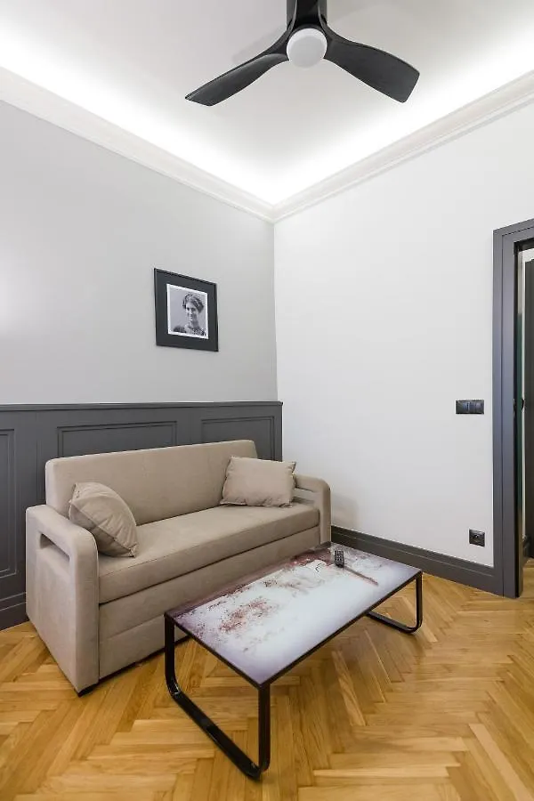 Luxury Apartment At The Main Square Krakau